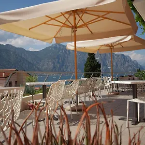 https://hotel-peler.hotelinveneto.com