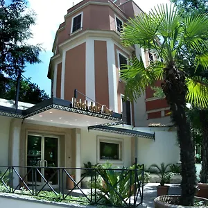 https://delle-muse.it-romehotels.com